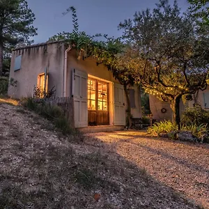 La Petite Maison Hébergement de vacances Vaugines